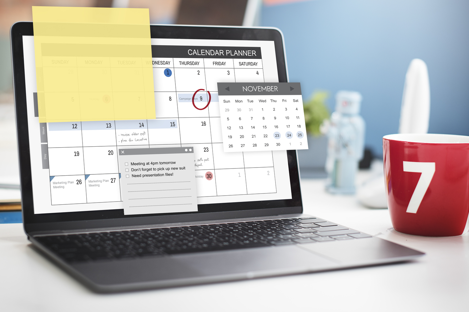 Calendrier sur écran affichant différents suivis préventifs, illustrant l’organisation et le suivi informatique pour le client.